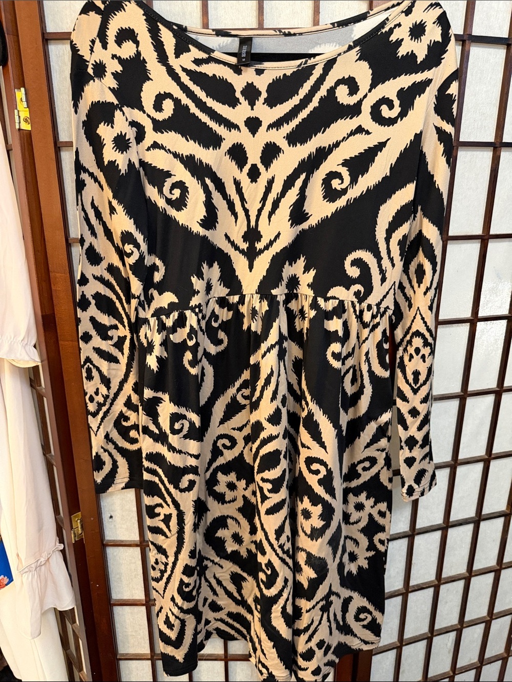 DB Moon Black and Cream Ikat-Style Midi Dress